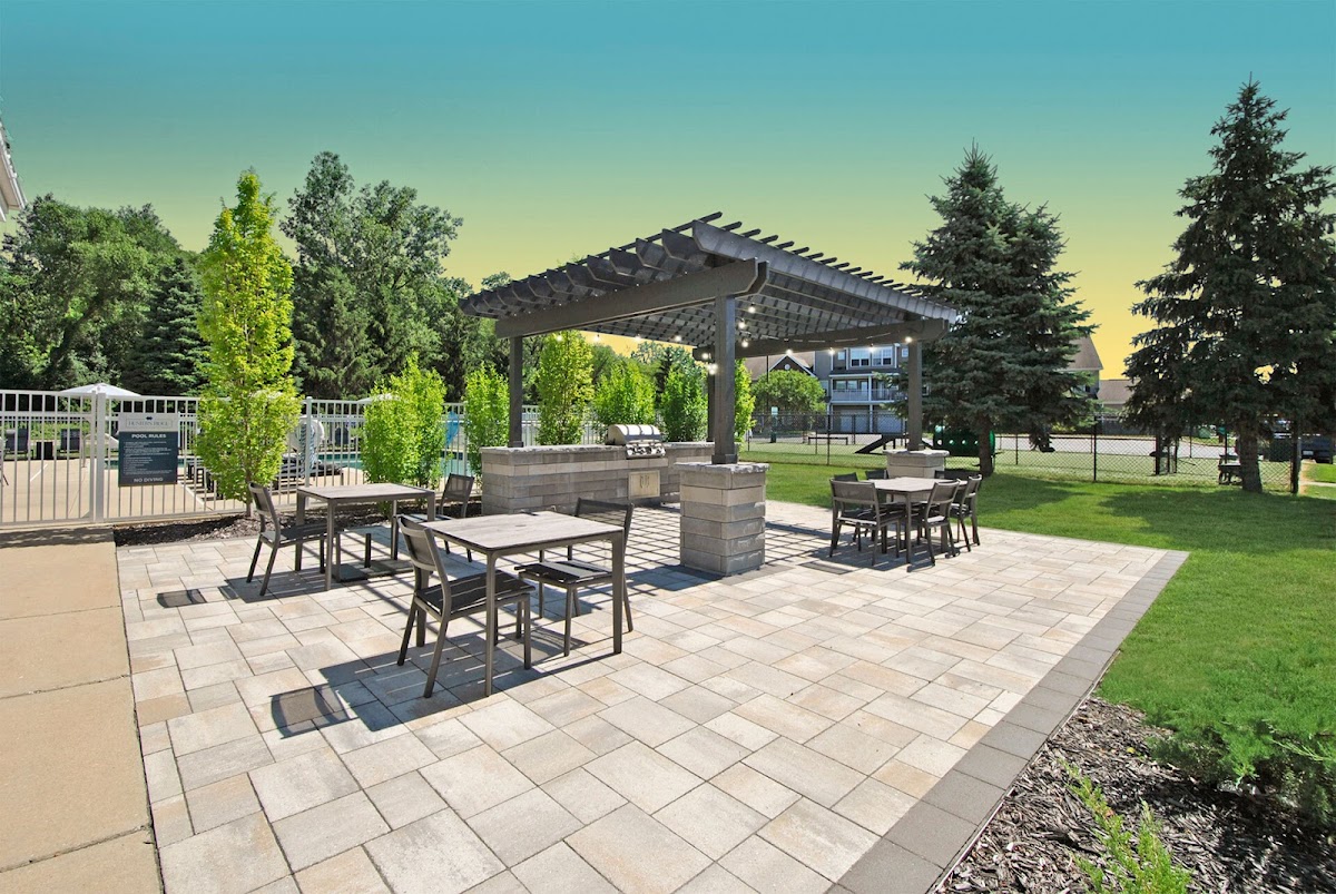 Hunters Ridge Apartments & Townhomes apartments in Lansing, MI