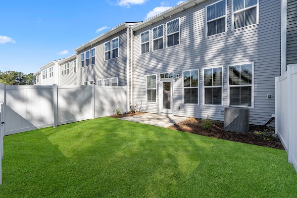Chamberlain Pines Townhomes apartments in Summerville, SC