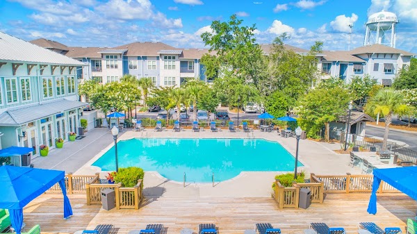 MAA Rivers Walk apartments in Charleston, SC