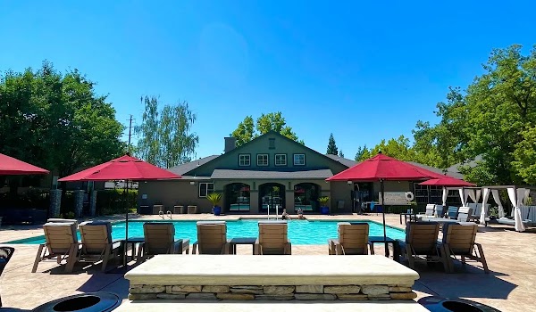 The Preserve at Creekside apartments in Roseville, CA