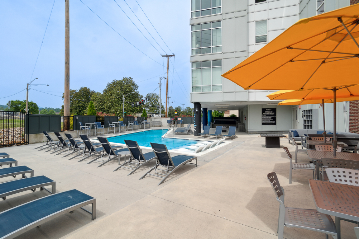 Century Bridges apartments in Roanoke, VA