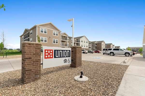 Union at North Crossing apartments in Waterloo, IA