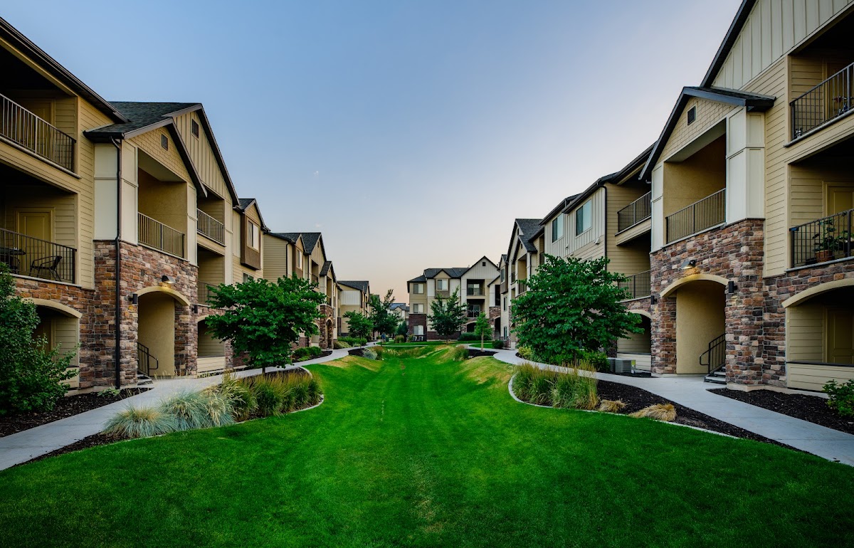 Seasons of Layton Apartments apartments in Layton, UT