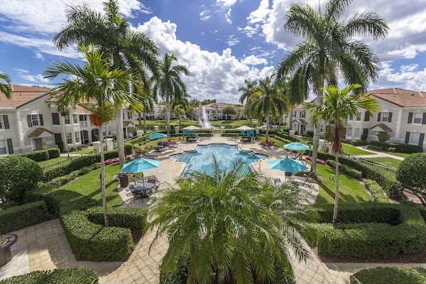 The Hamptons on Heron Bay apartments in Coral Springs, FL