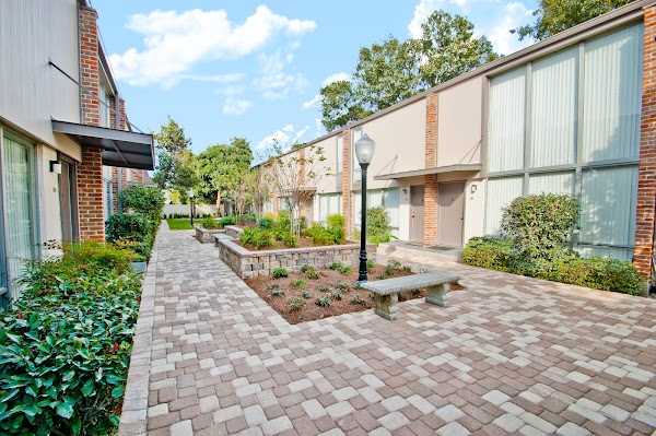 Registry apartments in Kenner, LA
