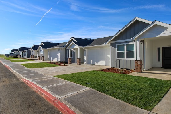 Crown Property Management, Inc. apartments in Salem, OR