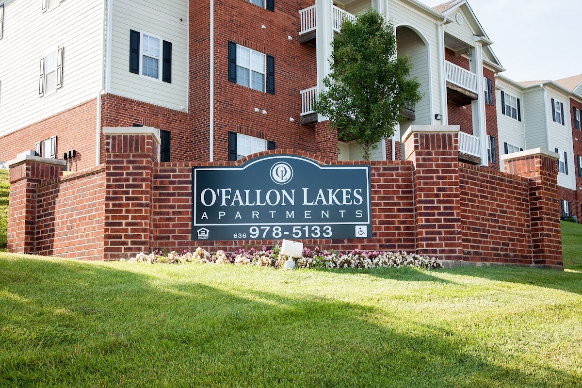 O'Fallon Lakes apartments in O Fallon, MO