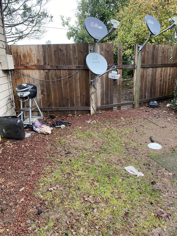 Willamette Meadow Property Management apartments in Salem, OR