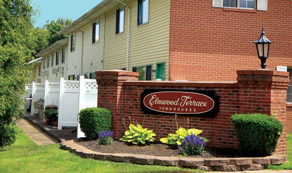 Elmwood Terrace Apartments & Townhomes apartments in Rochester, NY