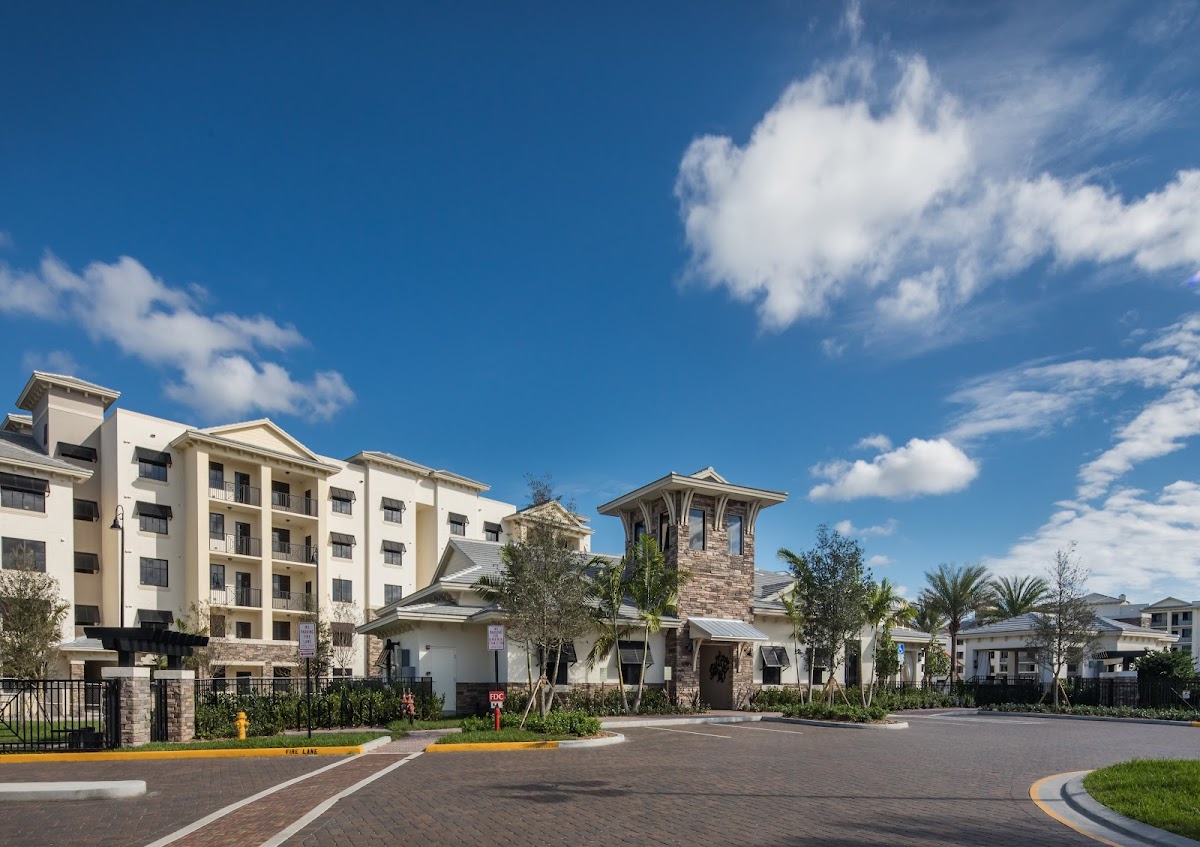 The Ellery apartments in Sunrise, FL