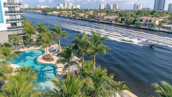 Emera Port Royale apartments in Fort Lauderdale, FL