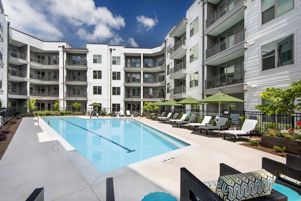 Overture Barrett apartments in Marietta, GA
