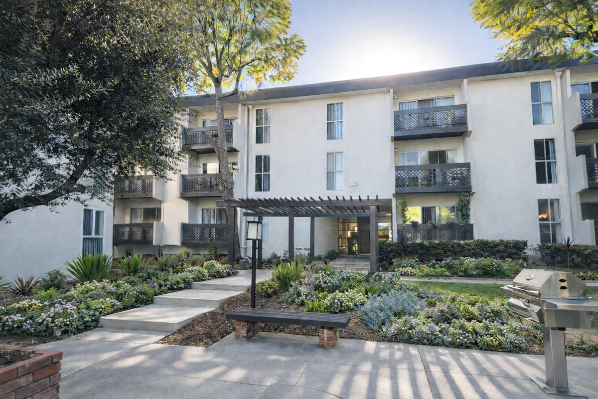 Woodside Terrace apartments in Pasadena, CA