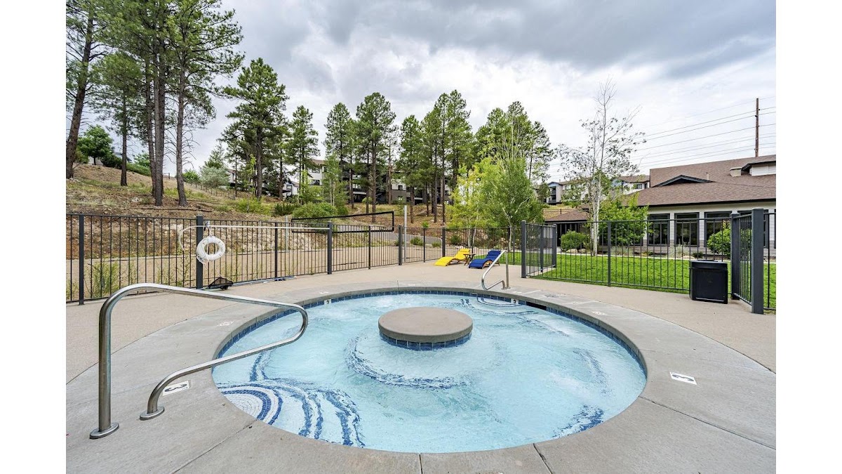The Ridge at Clear Creek apartments in Flagstaff, AZ