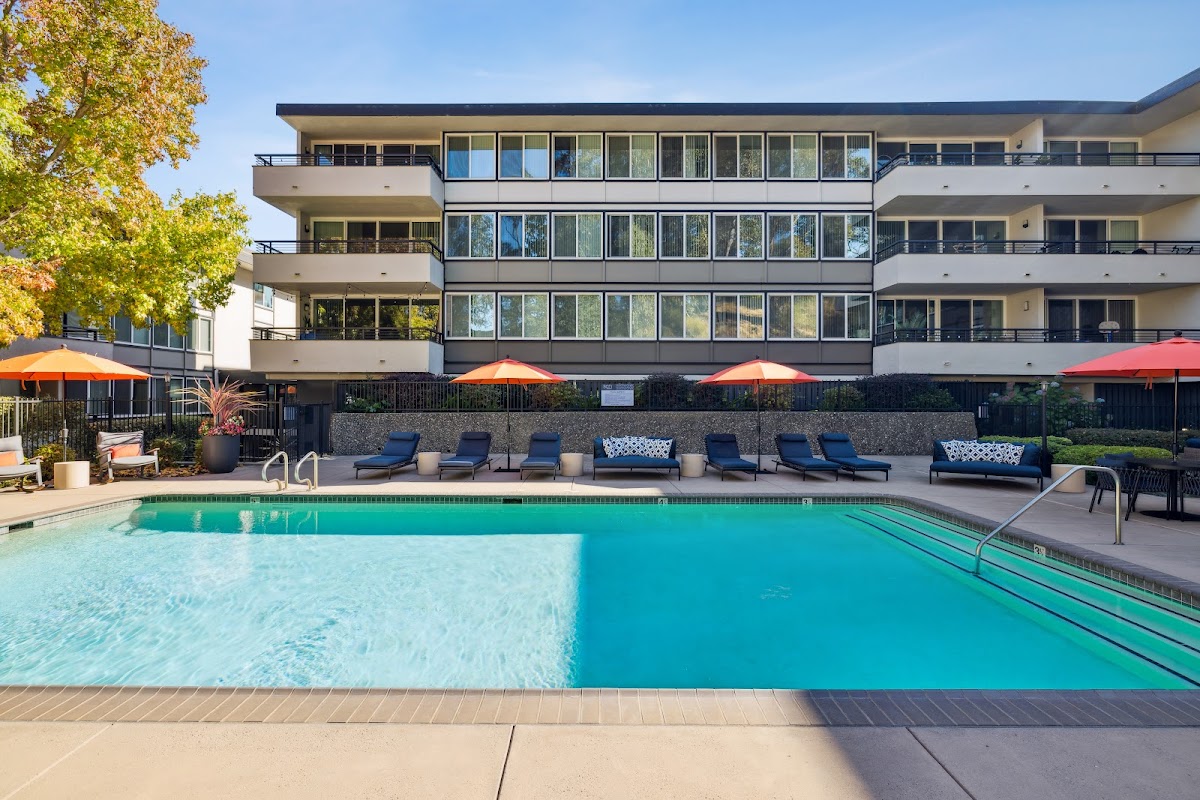 Belmont Glen Residences apartments in San Mateo, CA