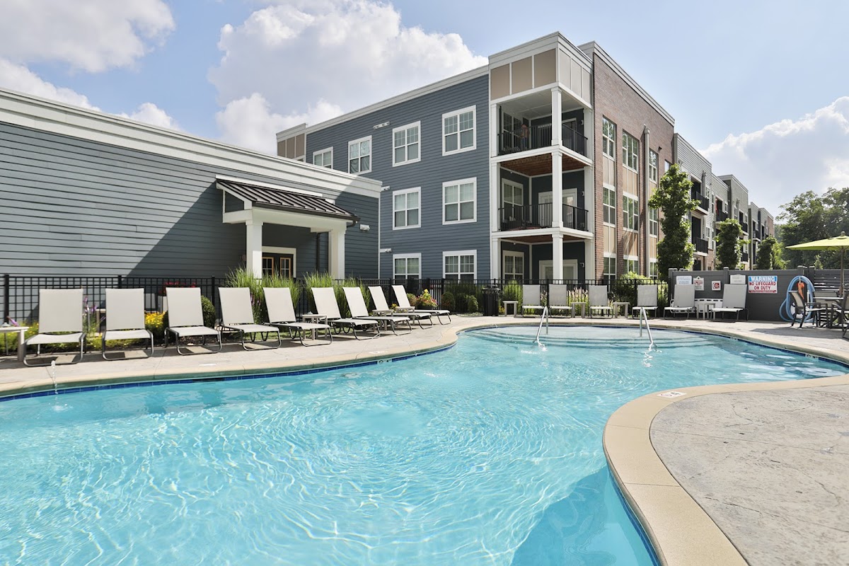 ELEMENT OAKWOOD APARTMENTS apartments in Dayton, OH
