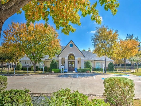 The Atlantic Mansfield apartments in Mansfield, TX
