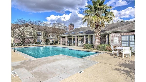 The Ridge apartments in Bryan, TX