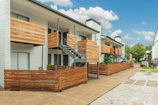 Artisan at South Lamar apartments in Austin, TX