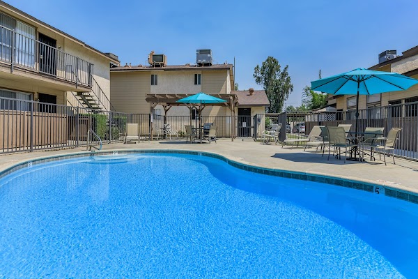 Plaza Del Real Apartments apartments in Bakersfield, CA
