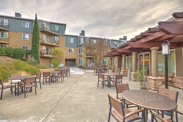 VINTAGE AT BENNETT VALLEY apartments in Santa Rosa, CA