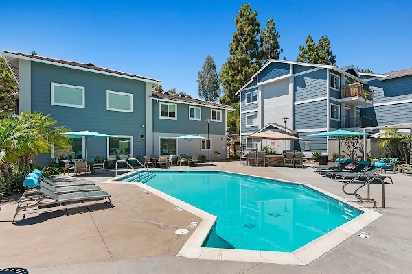 The Avenue at Carlsbad apartments in Oceanside, CA