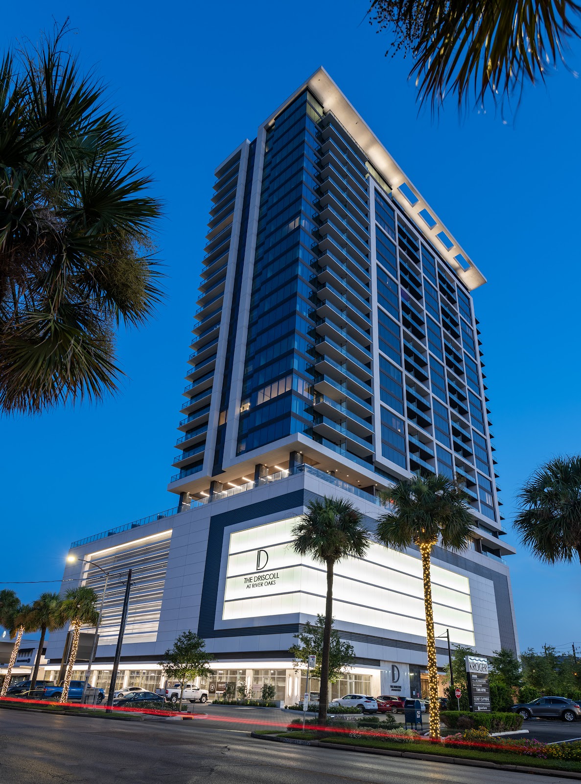 The Driscoll at River Oaks apartments in Houston, TX