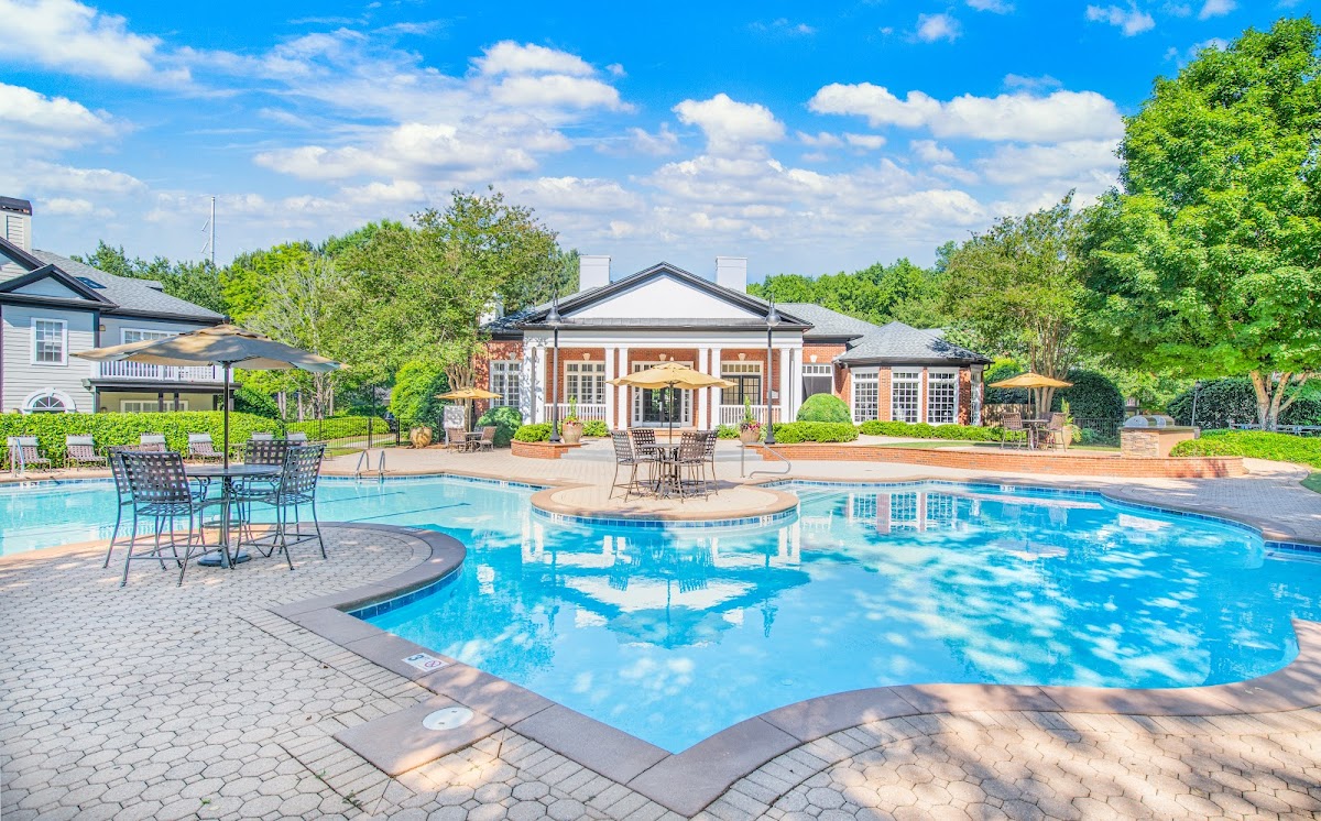 MAA River Oaks apartments in Duluth, GA