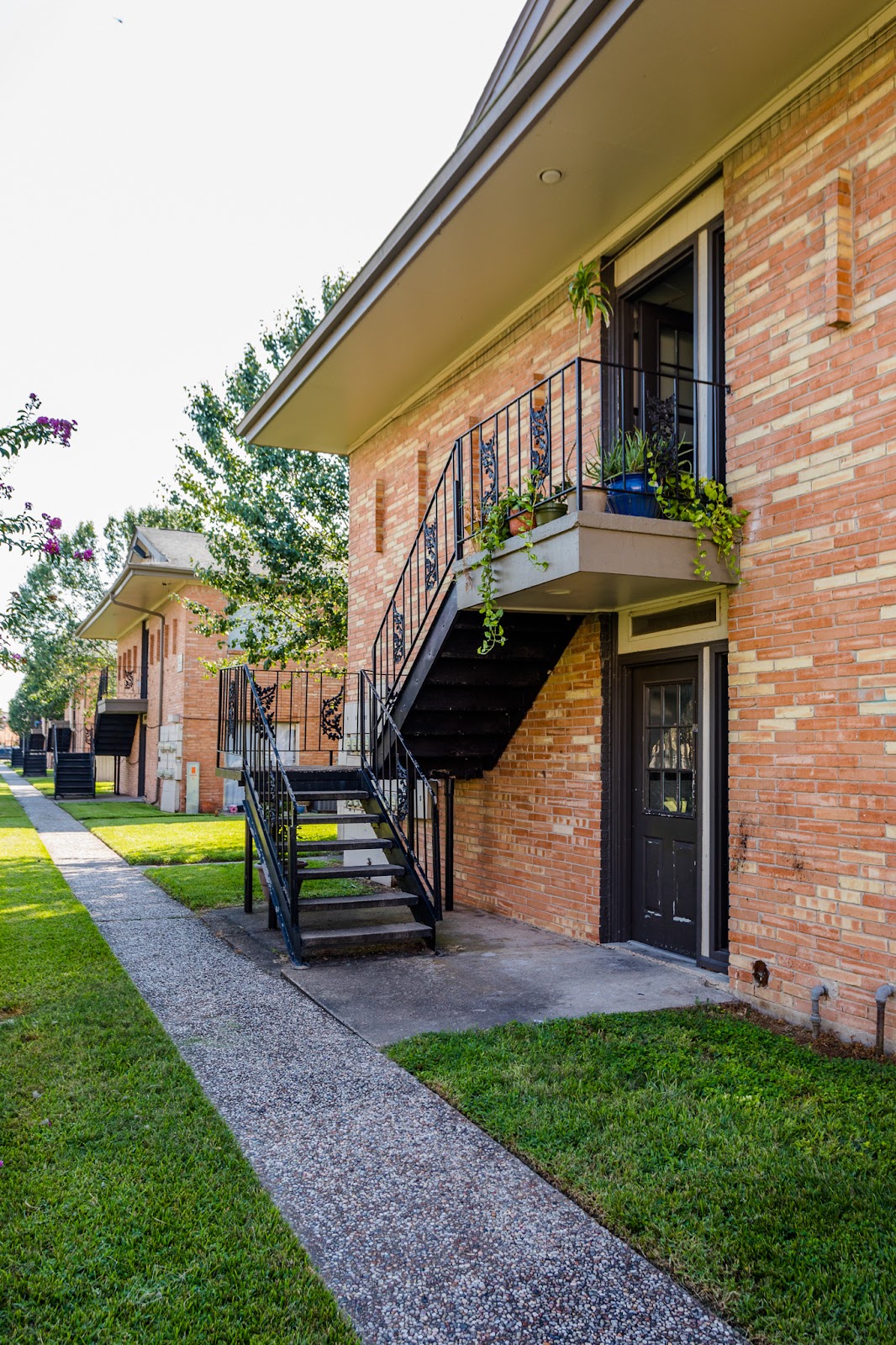 Red Pines Apartments apartments in Pasadena, TX