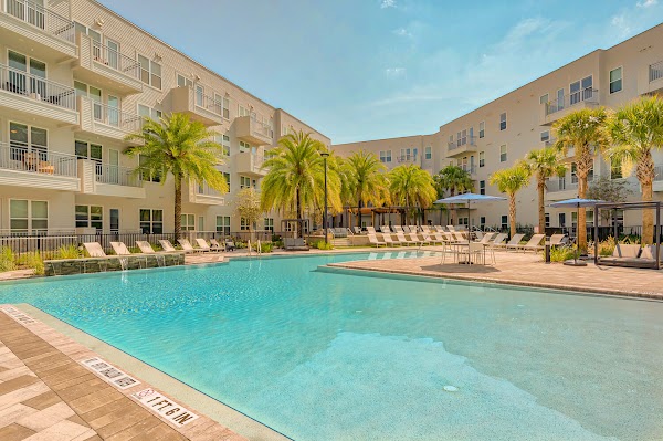 Alsander GNV apartments in Gainesville, FL