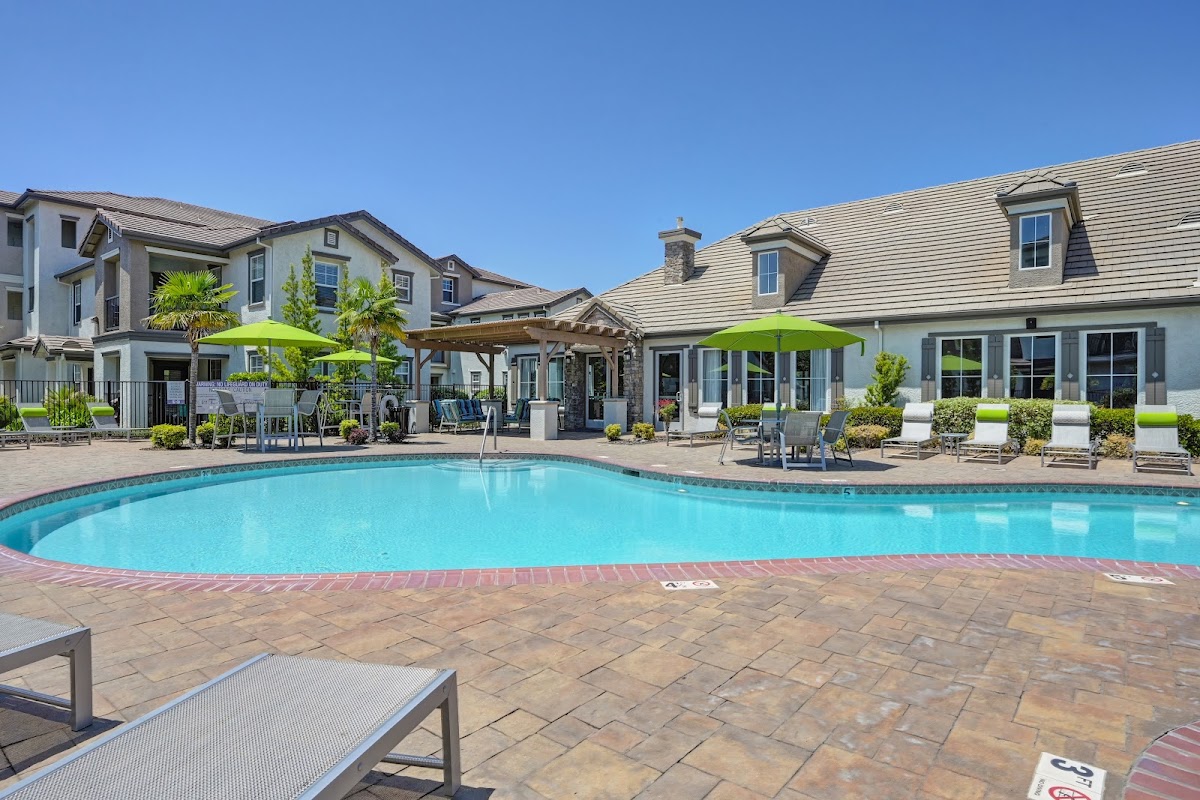 Coventry Park Apartments & Townhomes apartments in Roseville, CA