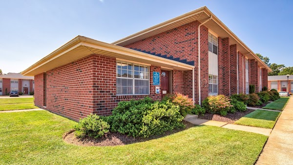 Westhampton Apartments apartments in Hampton, VA