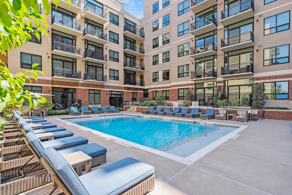 The Raleigh at Sloan's Lake apartments in Lakewood, CO