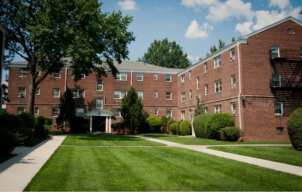 Lexington Gardens Apartments apartments in Passaic, NJ