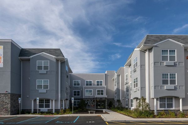 Meridia Transit Crossing Apartments apartments in Garfield, NJ