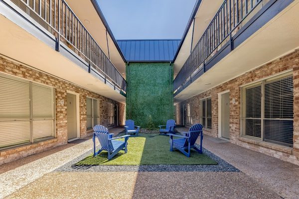 The Dawson at Stratford Apartments apartments in Houston, TX