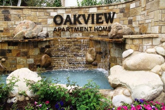 Oakview Apartment Homes apartments in Westlake Village, CA