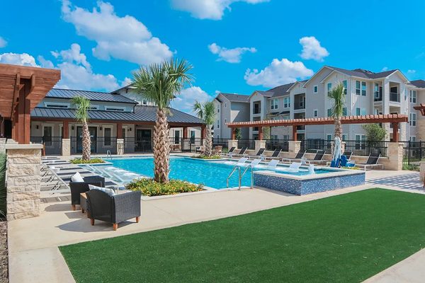 Shasta Terrace apartments in Vacaville, CA