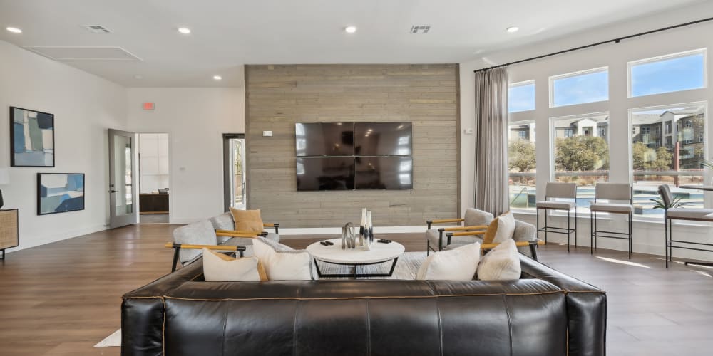 Radius Wolf Ranch apartments in Georgetown, TX