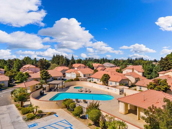 Lotus Villas apartments in Bakersfield, CA