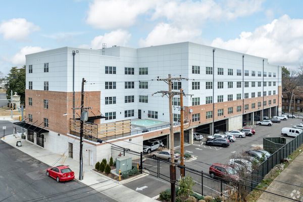 Art Lofts at Overton apartments in Memphis, TN