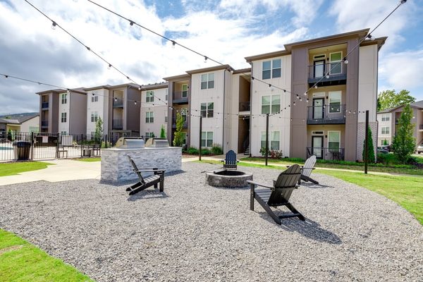 The Views at Chase Creek apartments in Huntsville, AL