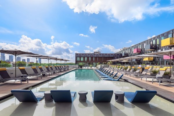 Lamar Union apartments in Austin, TX