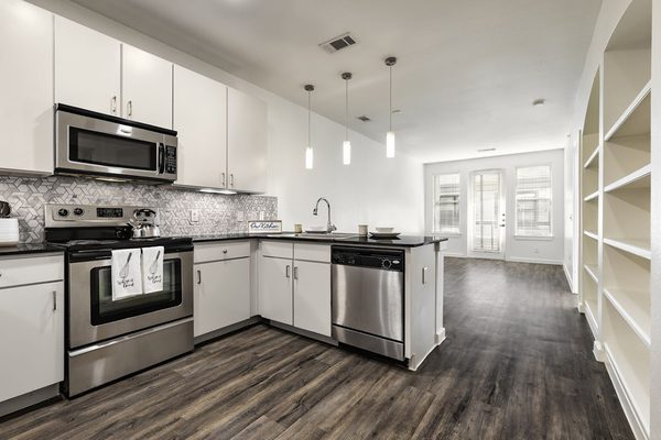 Crescent apartments in Austin, TX