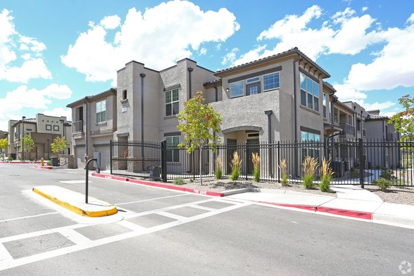 Andalucia Villas apartments in Albuquerque, NM