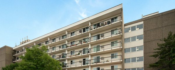 Autumn Ridge Village apartments in Sterling Heights, MI
