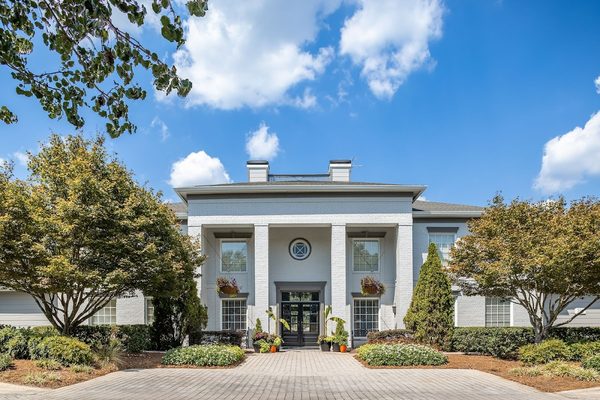 Marquis at Silverton apartments in Cary, NC