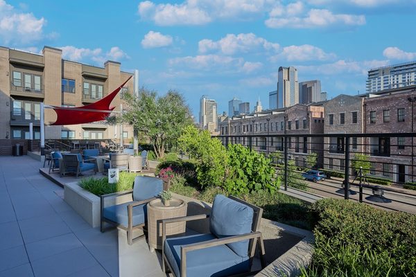 Taylor Lofts at the Dallas Farmers Market apartments in Dallas, TX