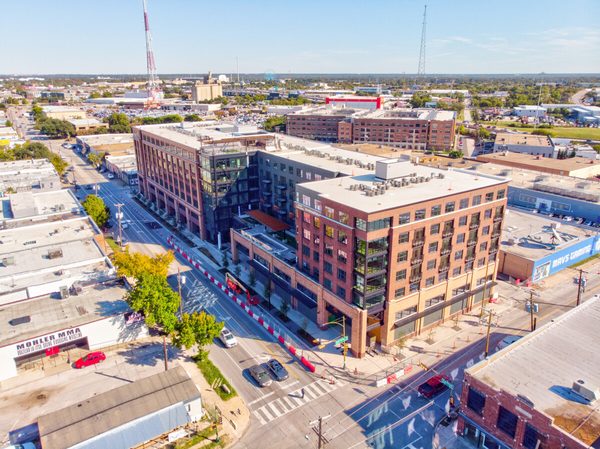 Indie Deep Ellum apartments in Dallas, TX