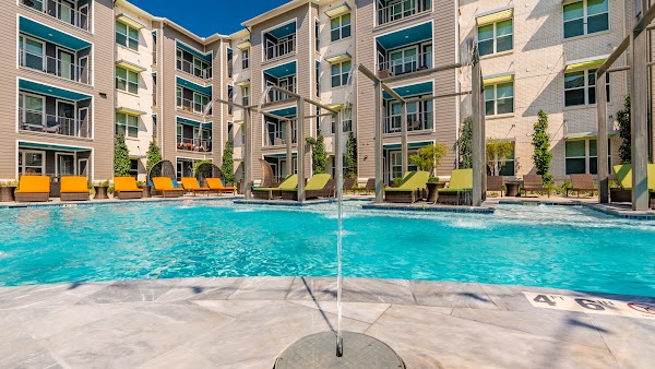 The Pointe North Hills apartments in North Little Rock, AR